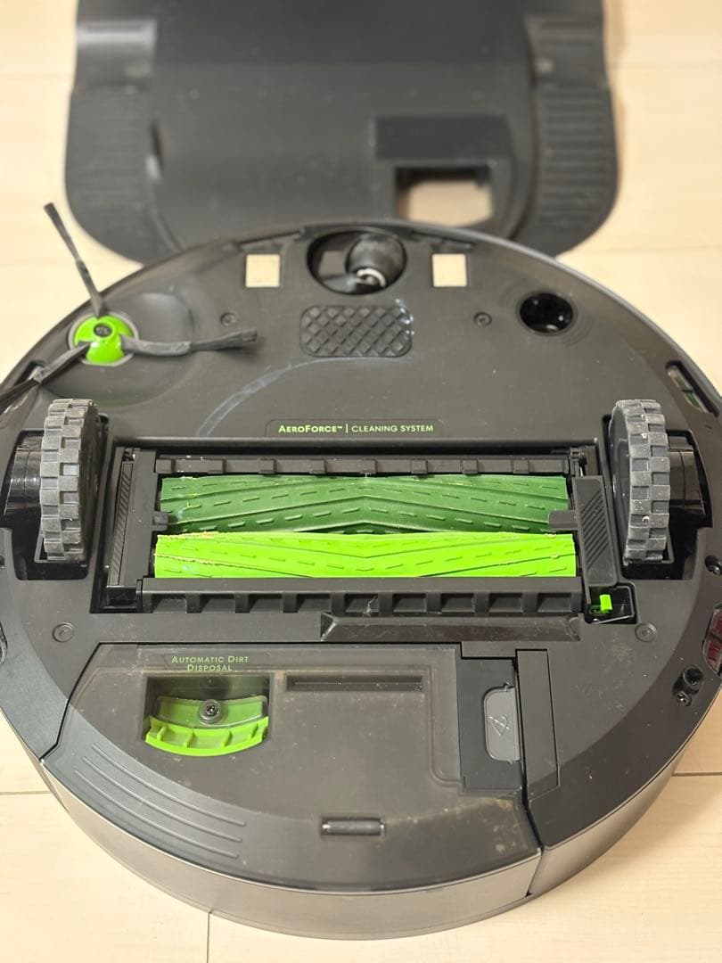 アイロボット(IRobot)ルンバ j7+ ロボット掃除機