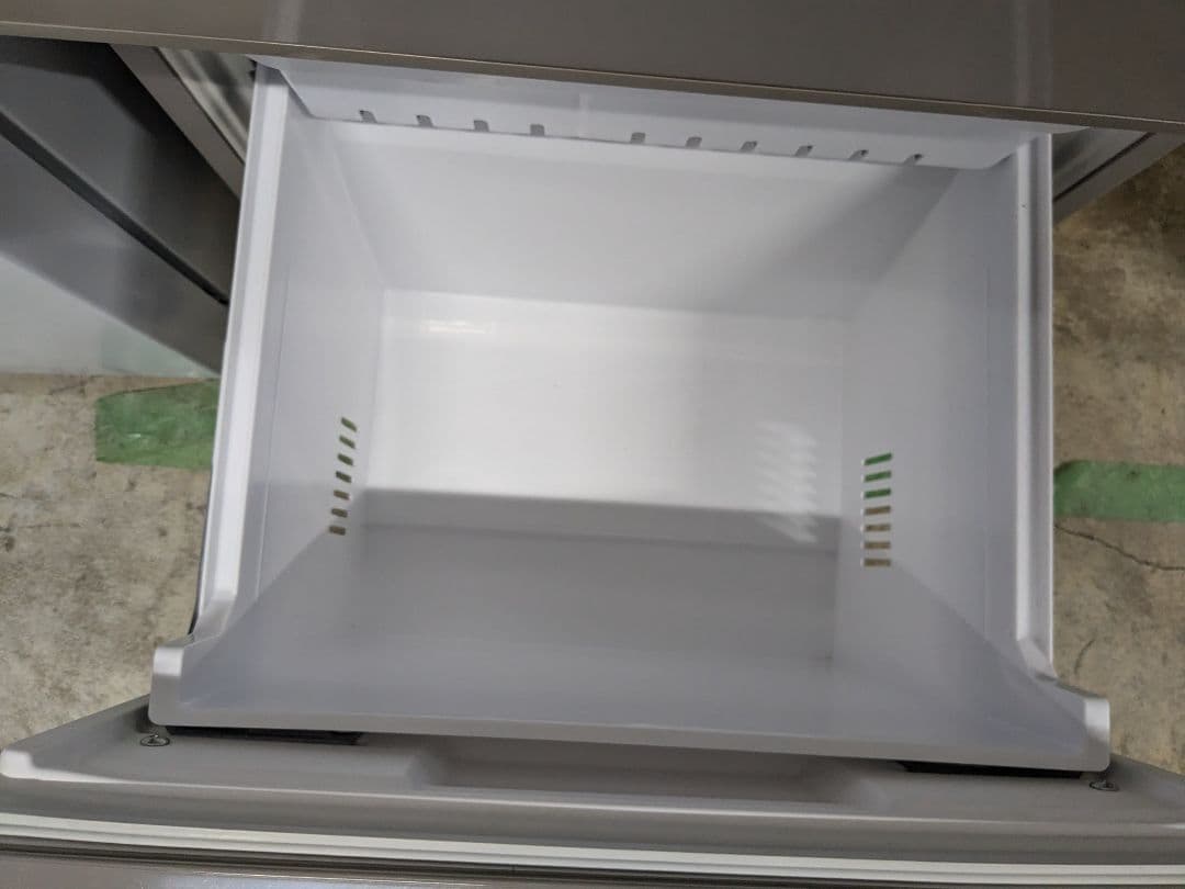 HITACHI ヒタチ 冷蔵庫 R-K32JVL (TD) 2019年製