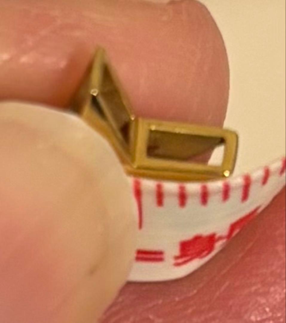 ◆ EYEFUNNY 750ゴールド 星形チャーム ◆