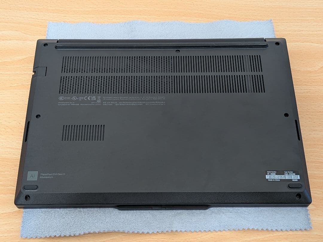 美品 ThinkPad E14 gen5 i5-1340P 16GB 256GB