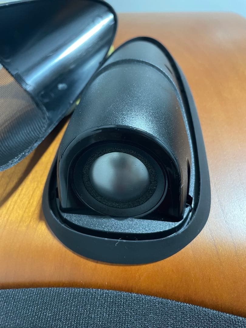 スピーカー・ウーファー B&W 703