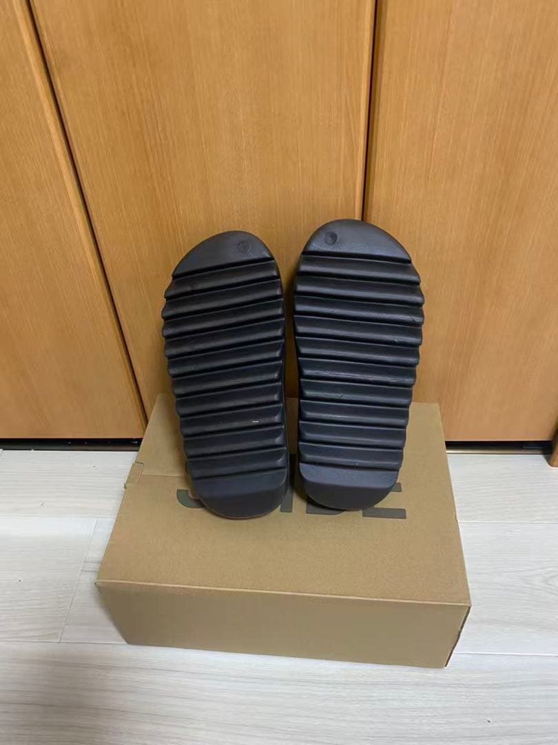 新品26.5cm ADIDAS YEEZY Slide \"Dark Onyx\"