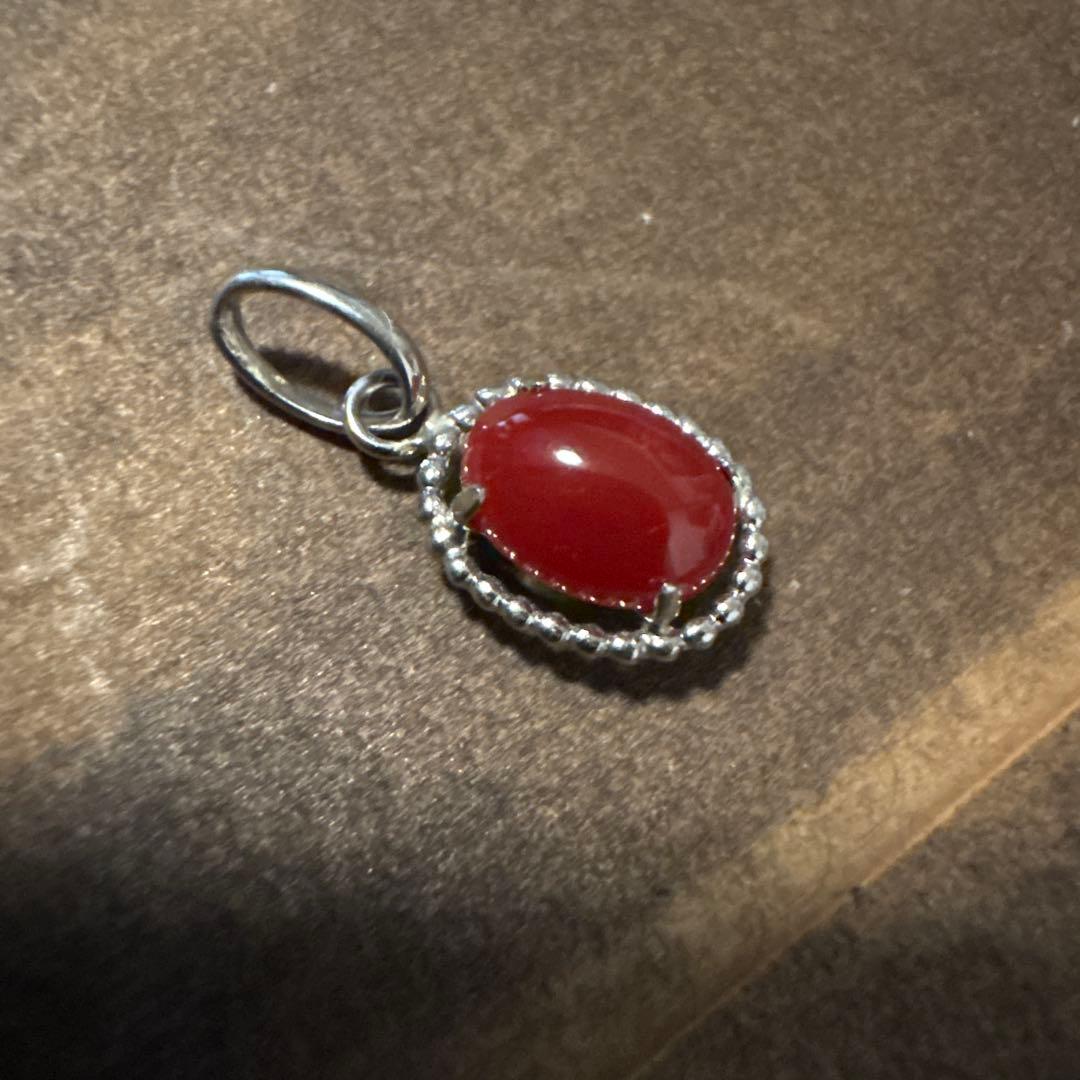 Pt900赤石ペンダントトップ