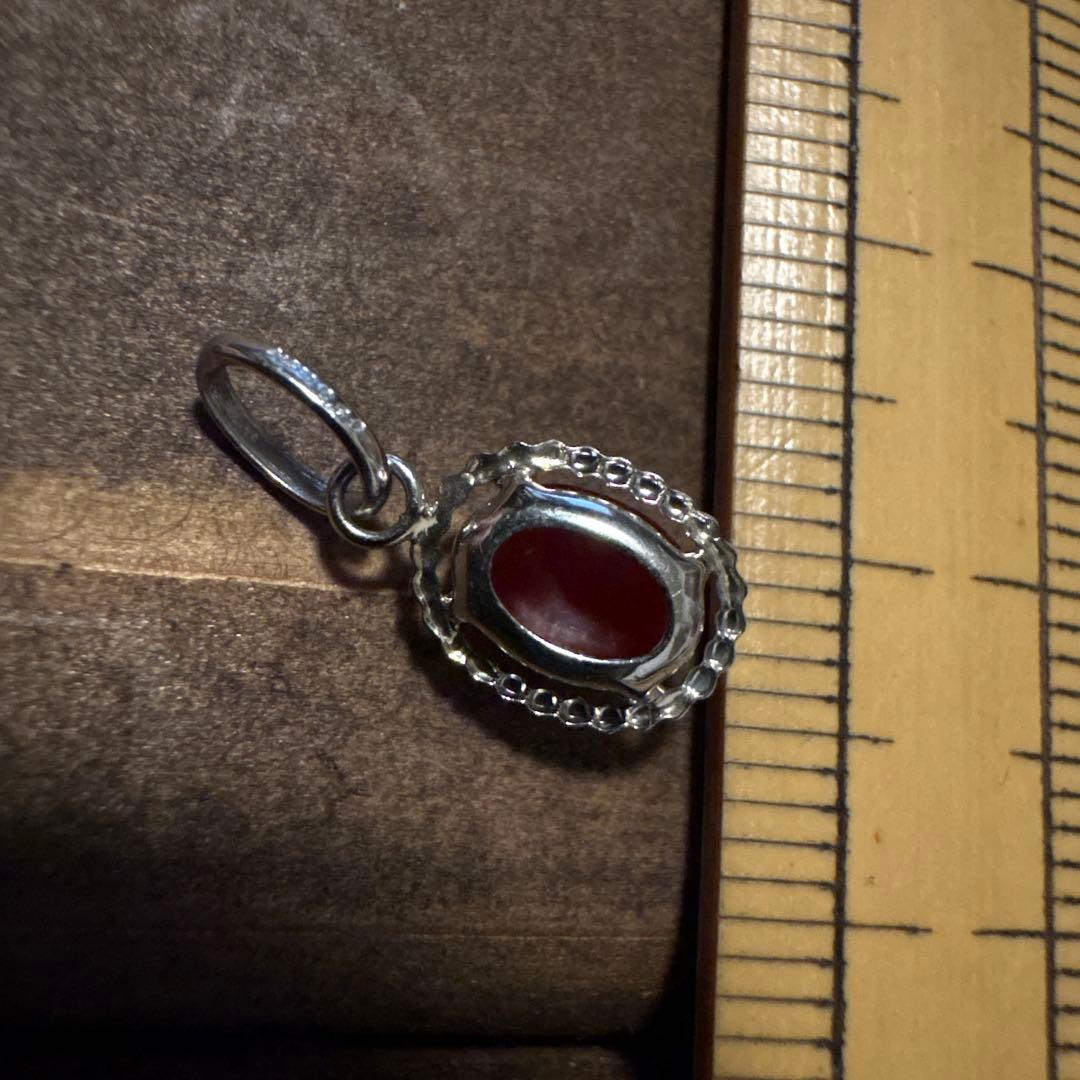 Pt900赤石ペンダントトップ