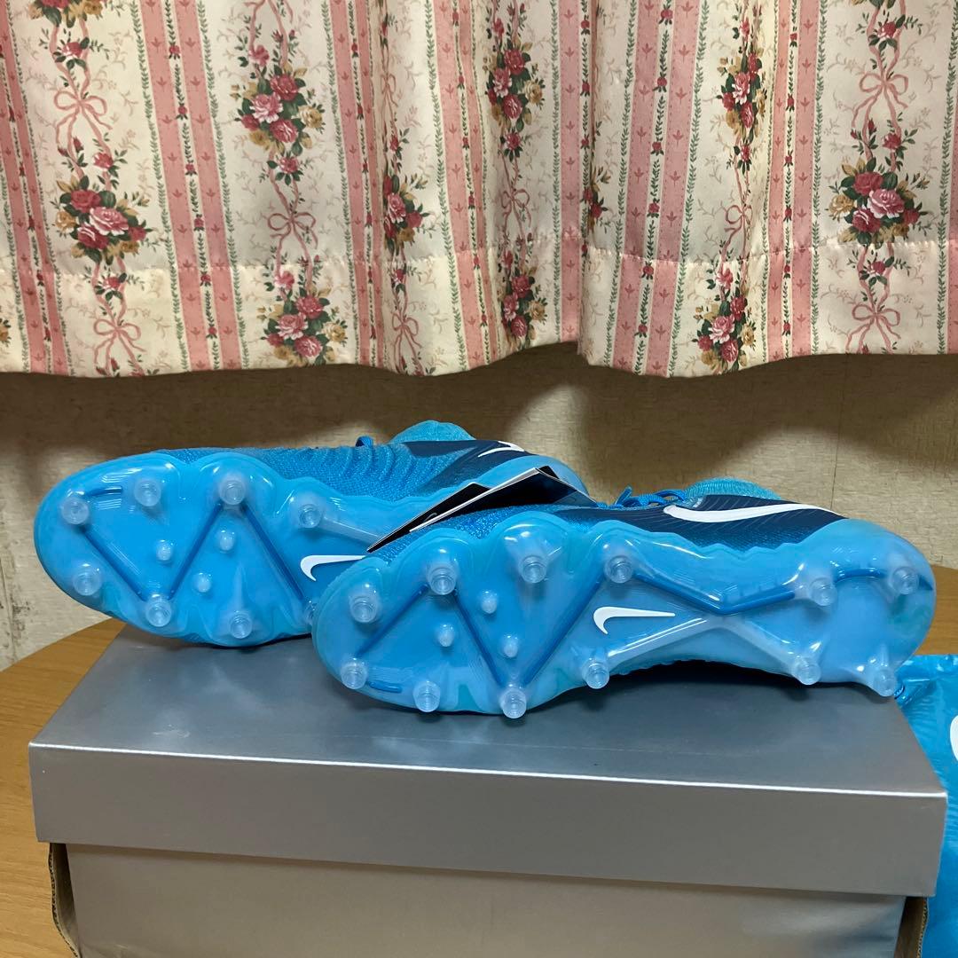 NikeファントムルナⅡエリート AGプレート 青