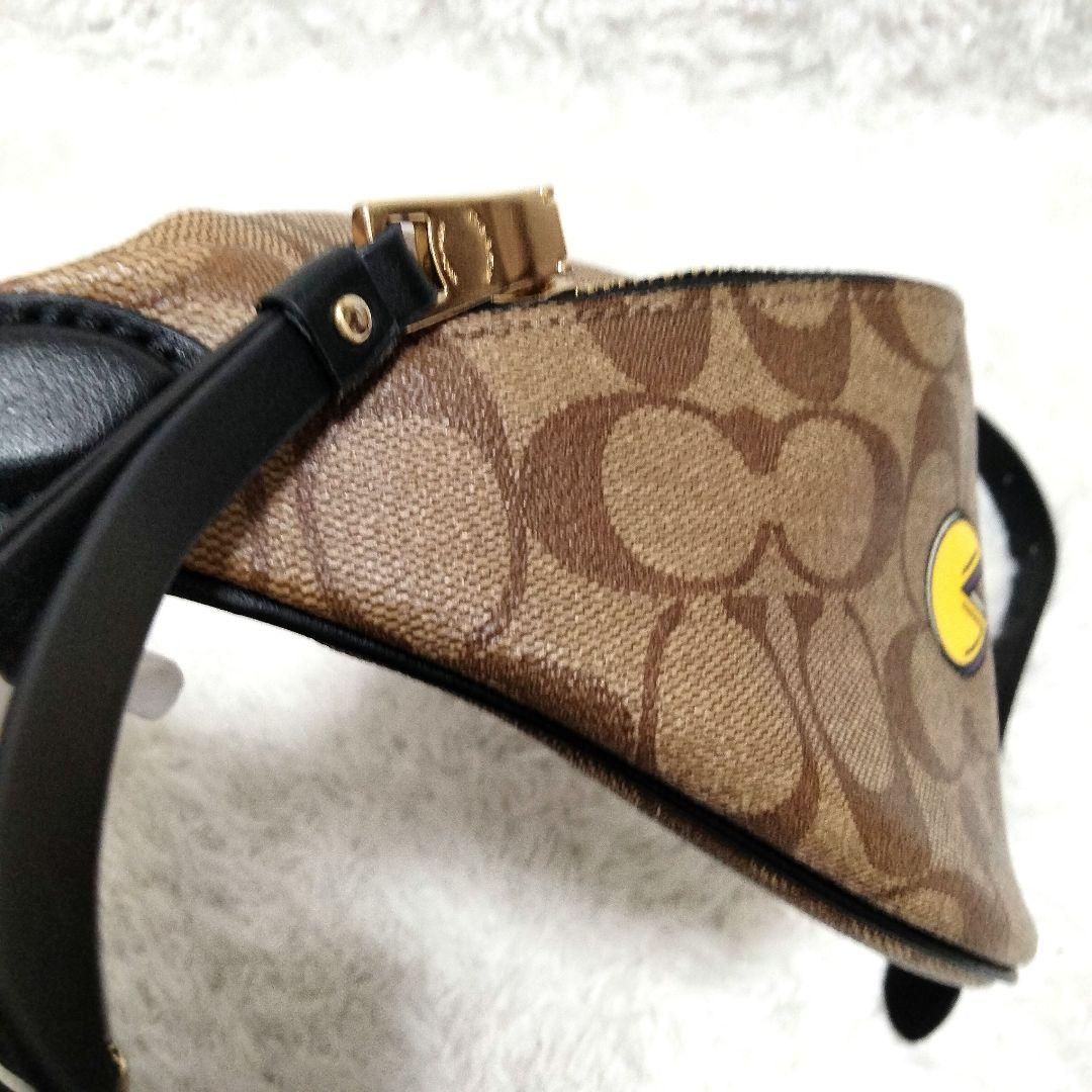 極美品　コーチ　ウエストポーチ　シグネチャー　PVC　ブラウン　パックマン