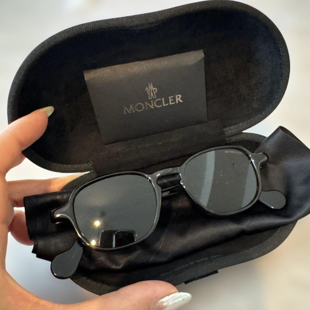 モンクレール❤︎サングラス