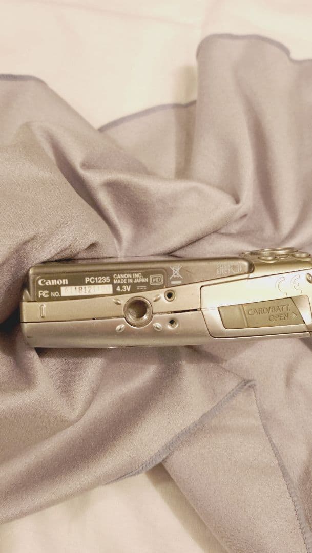 キャノン Canon IXY DIGITAL 810 IS