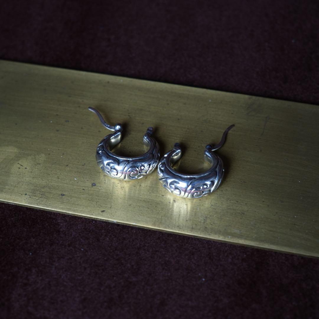 シルバー925 silver 唐草彫りフープピアス/軽研磨仕上げ/両耳