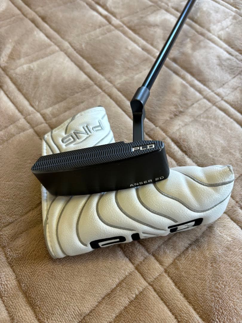 ピンパターＰＬＤアンサー2D カーボンシャフト　３４インチ