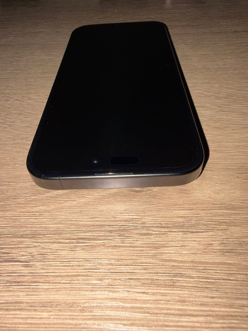 Apple iPhone15pro 256GB ブラックチタニウム　SIMフリー