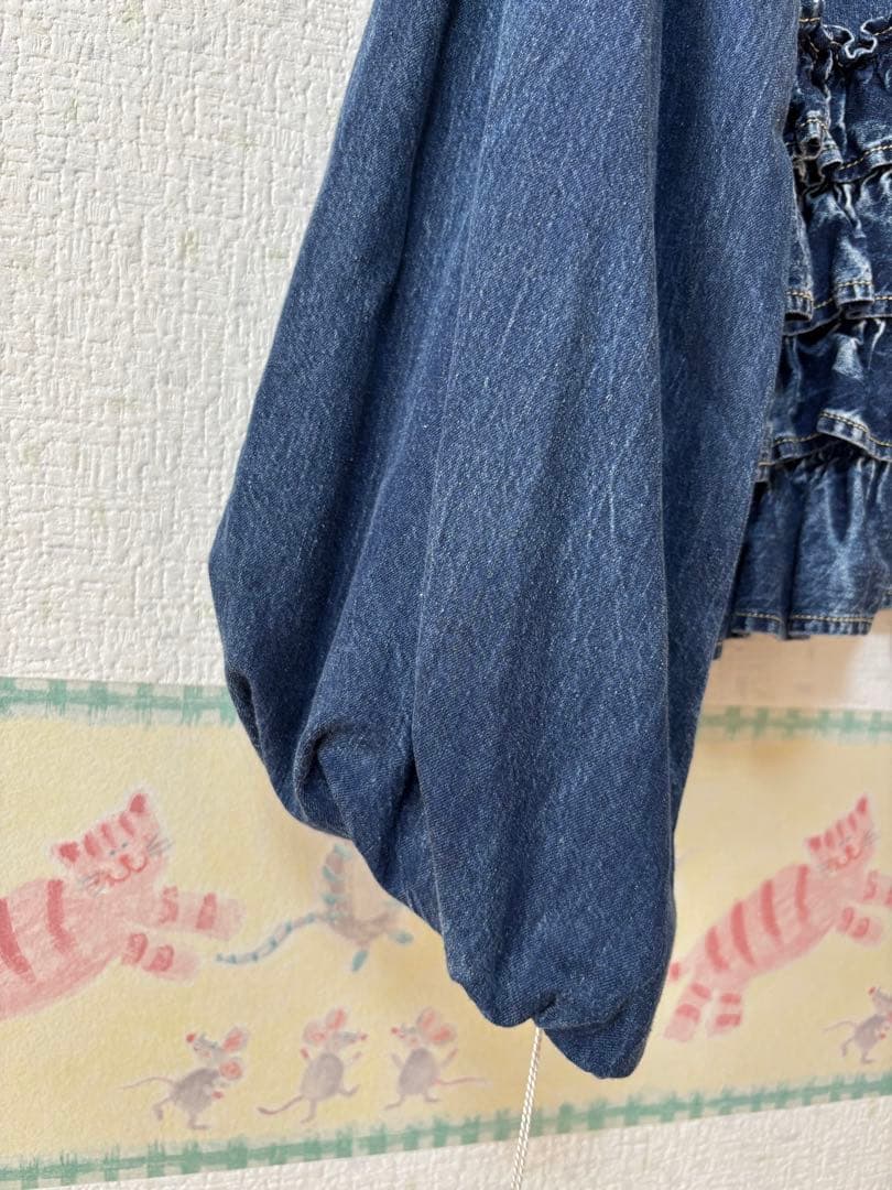 大人気！アヤン ayane バックフリルデニムシャツジャケット　新品未使用タグ付