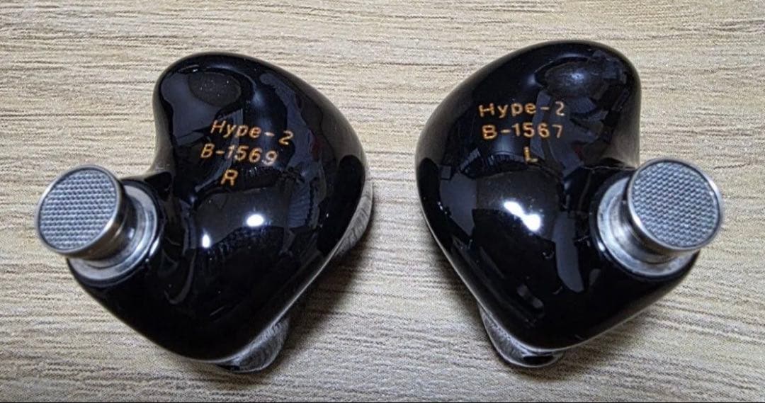 イヤホン thieaudio hype2