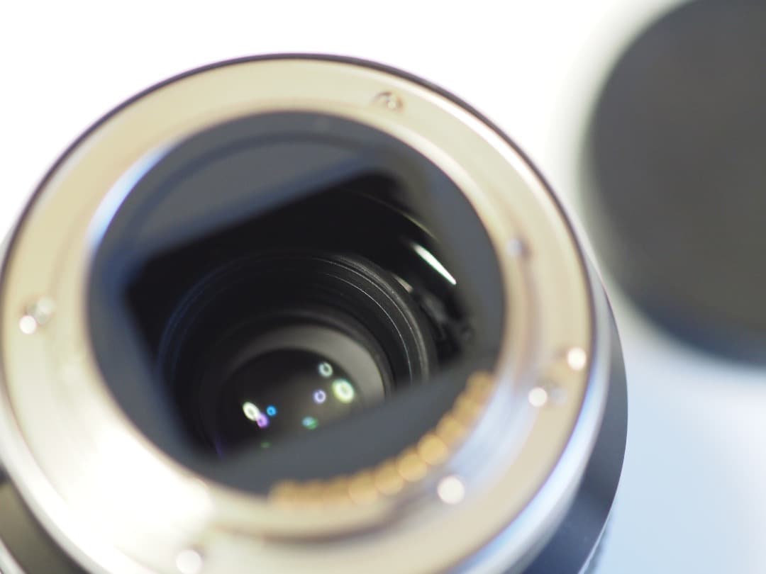 タムロン 20-40mm F/2.8 Di III VXD フィルタと元箱付き