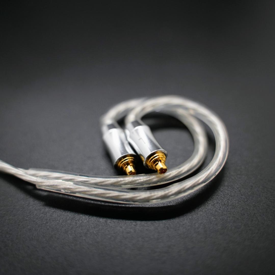マッチ 超冷凍製単結晶銅銀メッキ最高スペックリケーブルIE900/2.5