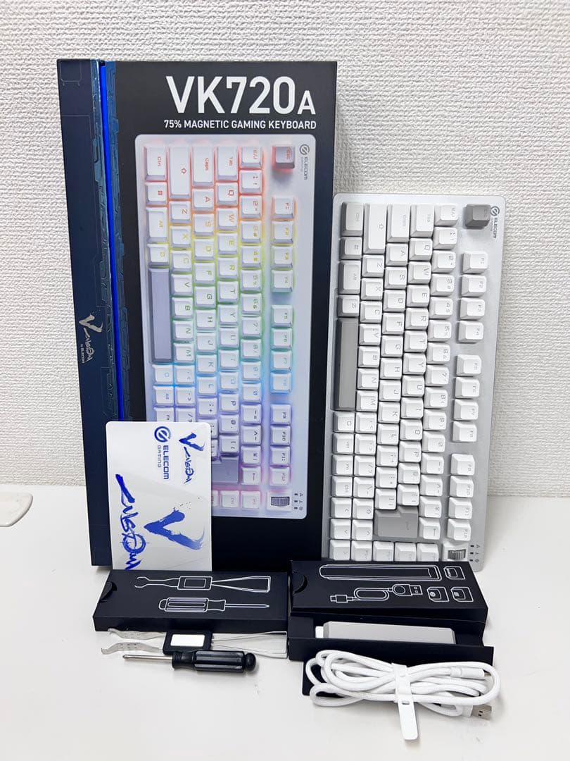 12P1#22 エレコム ゲーミングキーボード V custom VK720A