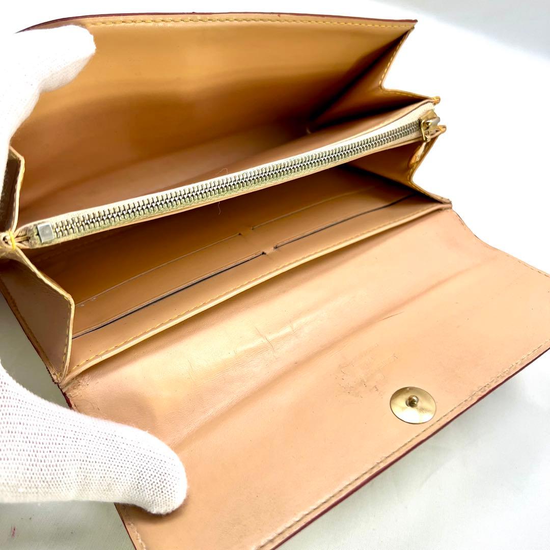 ルイヴィトン モノグラムマルチカラー ポルトフォイユサラ 村上隆 白×ベージュ