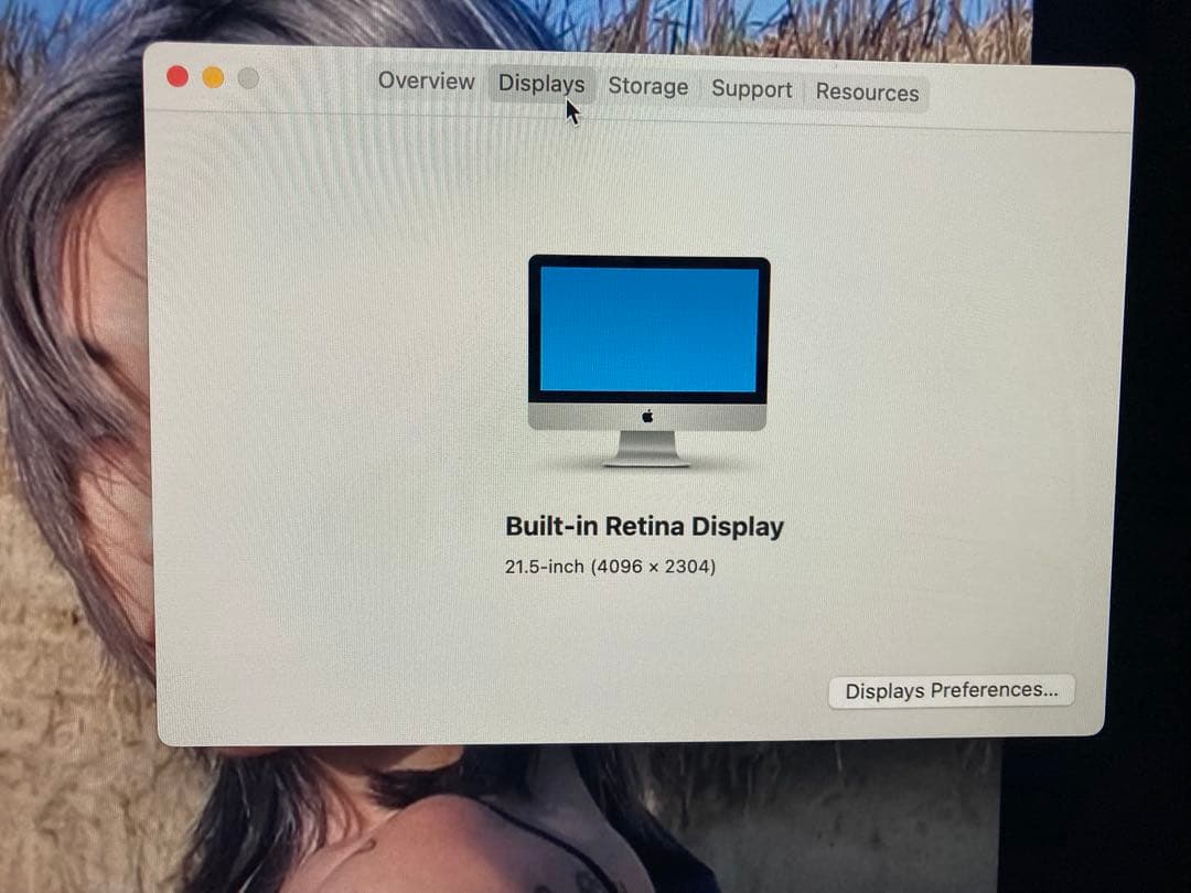 中古品iMac Retina 4K 21.5インチ (2015) 本体　箱なし