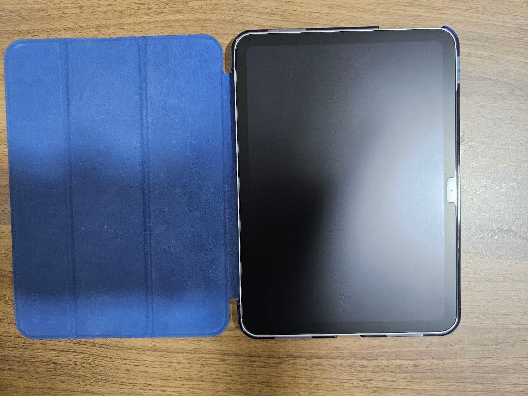 Apple iPad 第10世代 シルバー タブレット 本体 付属品付き