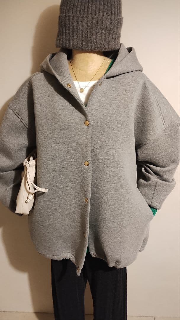 Tpon様 C6861 フーディーブルゾンコーデ