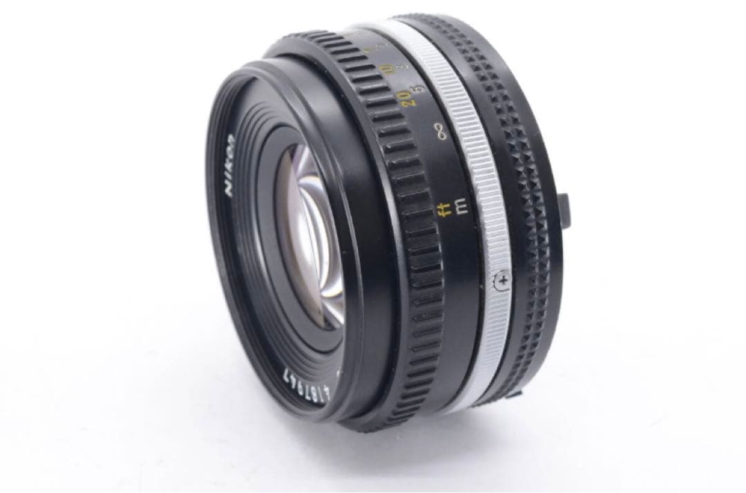 Nikon Ai-S NIKKOR 50mm F1.8 パンケーキレンズ MF