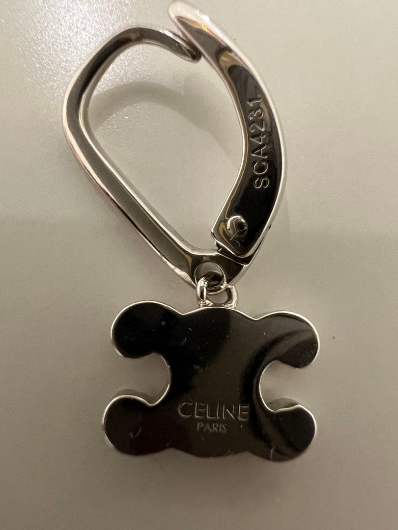 【CELINE】セリーヌ　トリオンフ　ピアス　片耳のみ