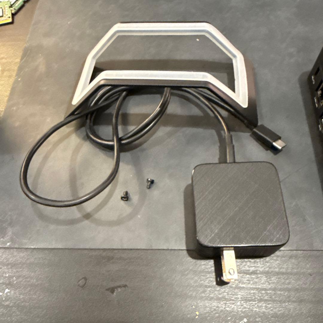 ジャンク ミニPC UM560