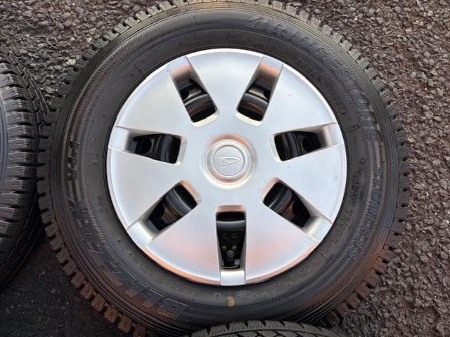 スタッドレスセット 軽バン、軽トラに！ダイハツ ハイゼット純正 スチール