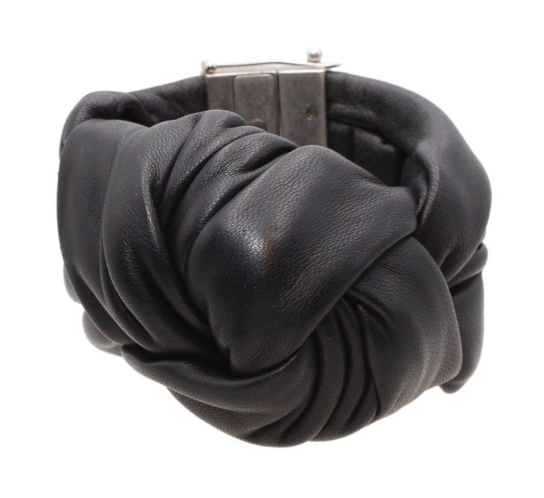 G2989 美品!! セリーヌ レザーツイスト ワイド ブレスレット バングル
