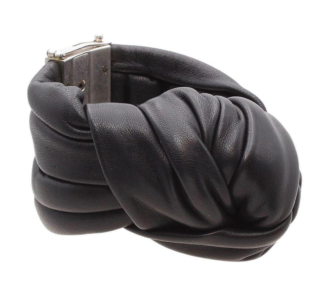 G2989 美品!! セリーヌ レザーツイスト ワイド ブレスレット バングル