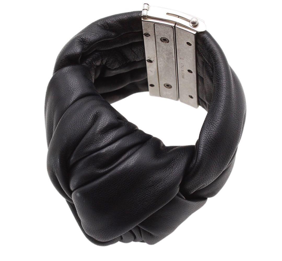 G2989 美品!! セリーヌ レザーツイスト ワイド ブレスレット バングル