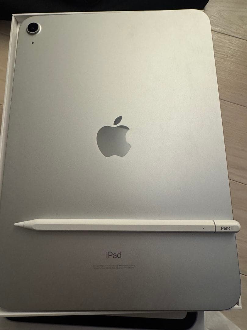 iPad　第10世代　64GB