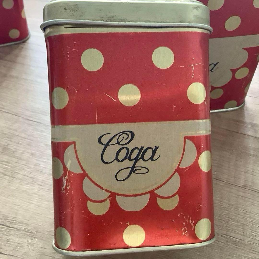 ソ連時代の超貴重　東欧雑貨　アンティーク缶　キャニスター８個セット　小物入れ