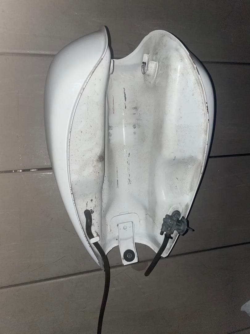 カワサキ　エストレア　タンク　キャブレター