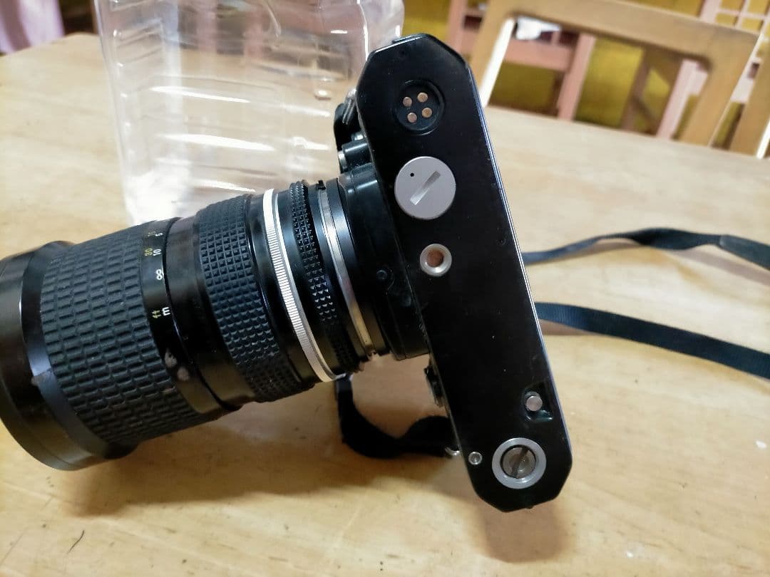 Nikon FE フィルムカメラ NIKKORレンズ30～70mm f/3.5