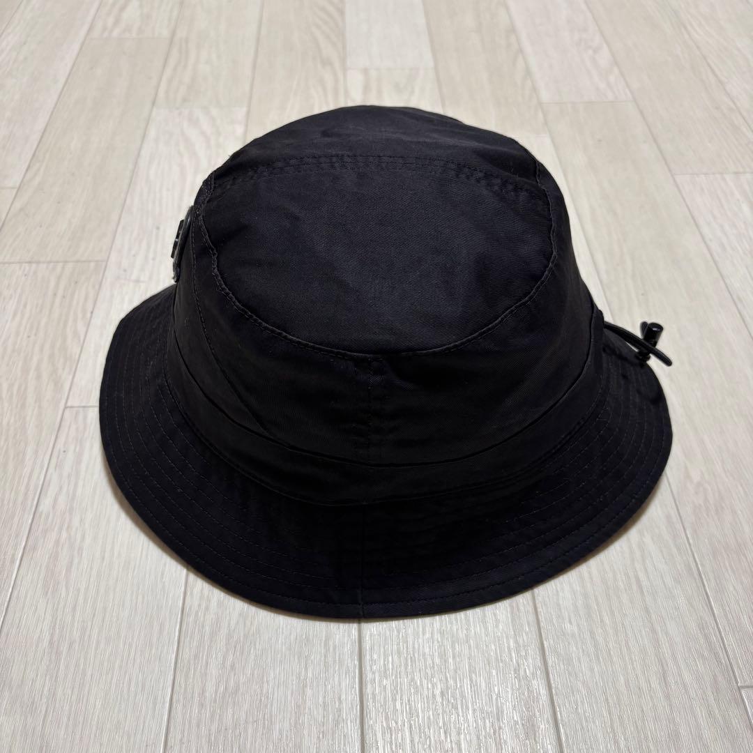 極美品　モンクレール　バケットハット　黒　帽子　XL 国内正規品 4K68