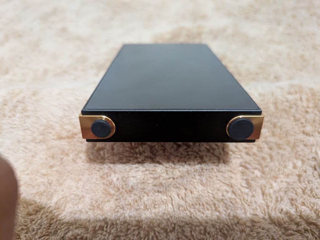 あ*ん様 美品　SONY NW-ZX707　64GB Hi-Res　ケースおまけ