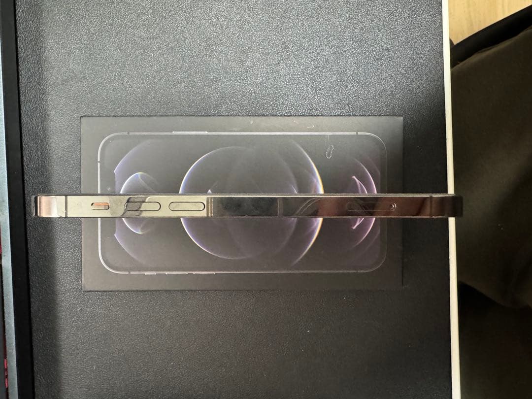 スマートフォン本体 iPhone 12 Pro 512GB Graphite