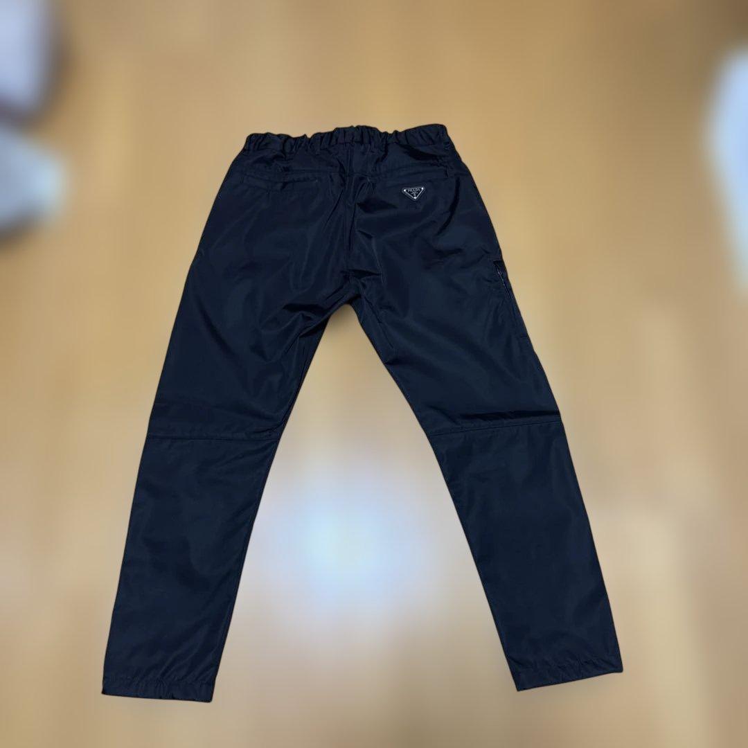 PRADA ナイロンパンツ