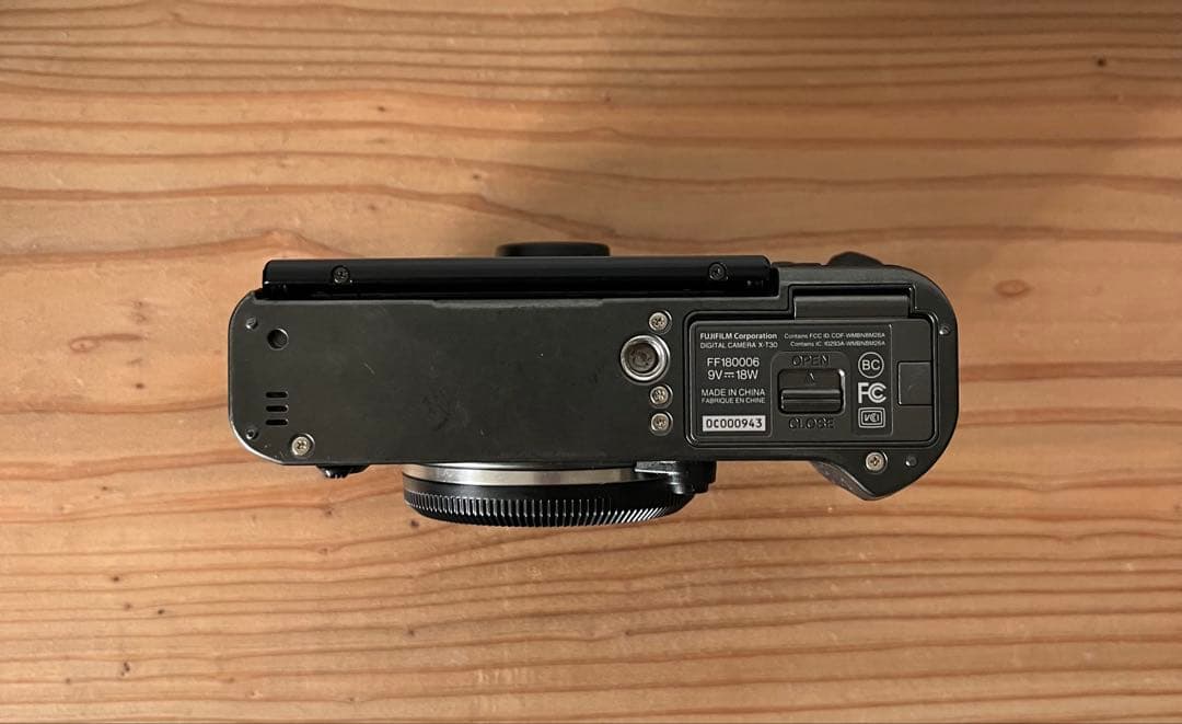 FUJIFILM X-T30 チャコールシルバー ＋おまけ