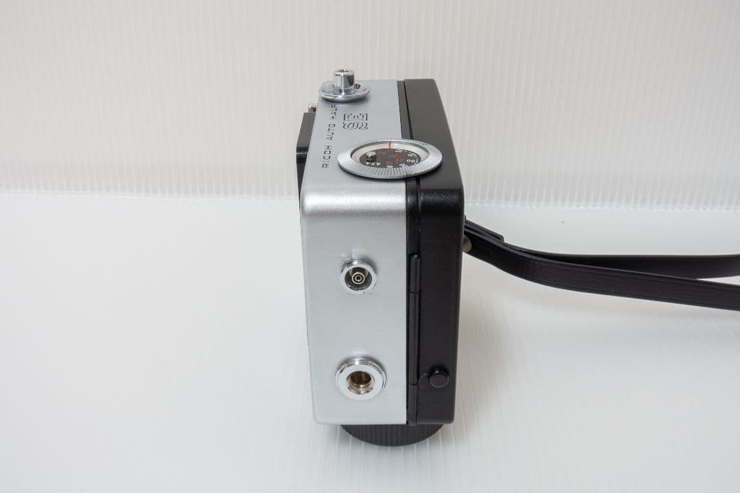 ⑨【美品・整備済品】RICOH AUTO HALF SE 「クリスタルウェーブ」