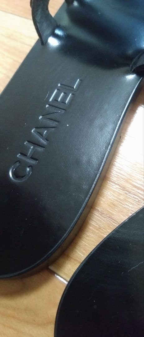 シャネル　チェーンサンダル　未使用25〜25.5