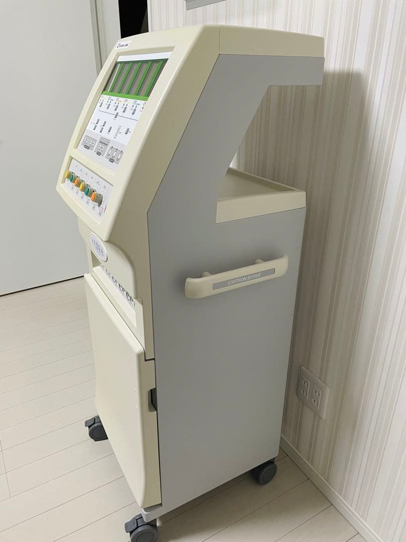 テクノリンク 低周波 エグゼトロン606 EMS 開業 複合高周波低周波