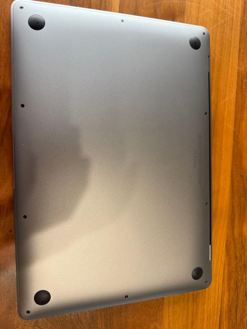 【超美品】Mac book air m1チップ　8gbメモリ　256GB