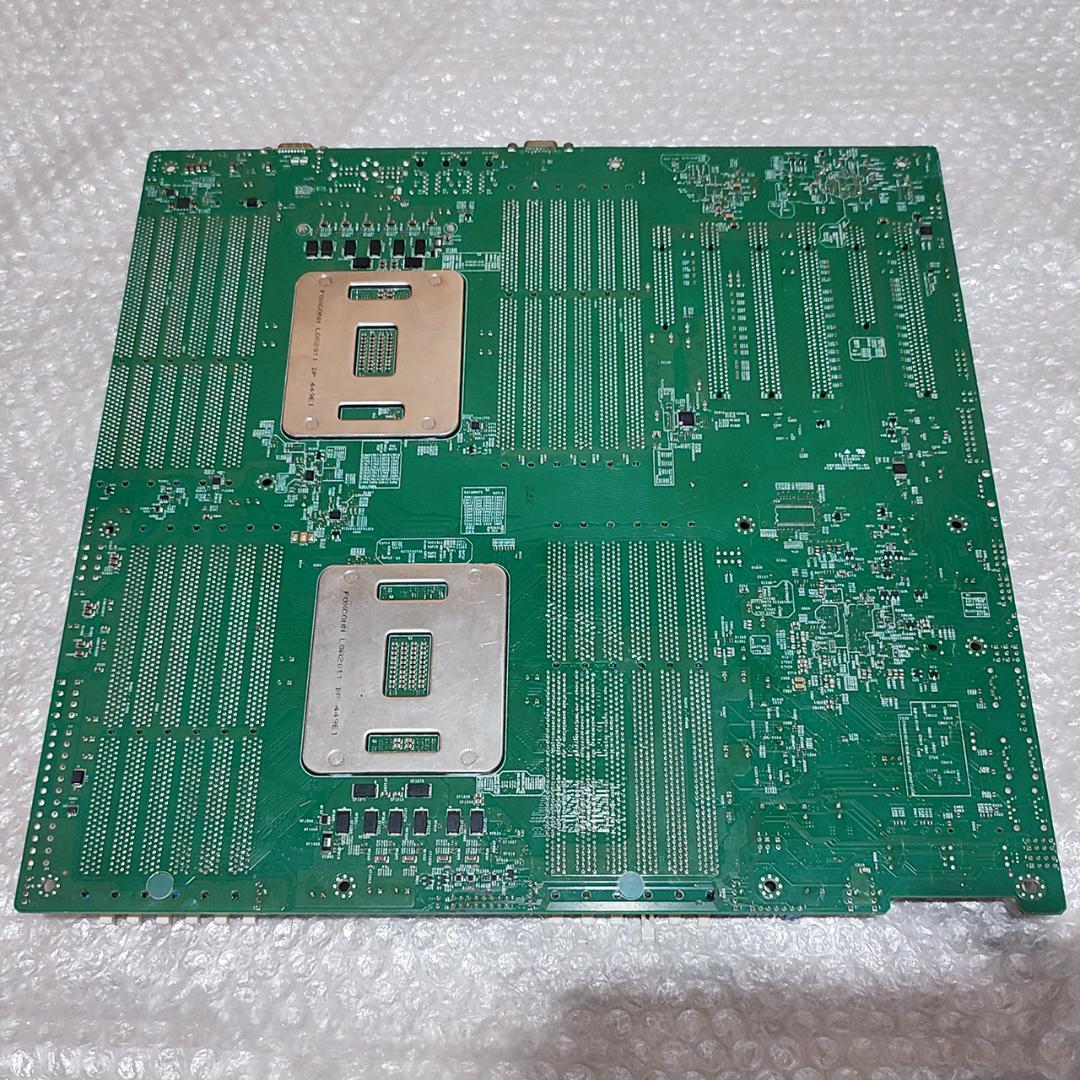 Supermicro X9DRi-LN4F+ サーバー用 マザーボード