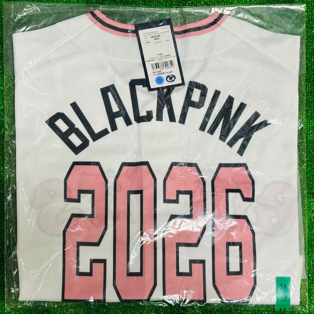 読売ジャイアンツ BLACKPINK ホワイト クロップド ユニホーム M