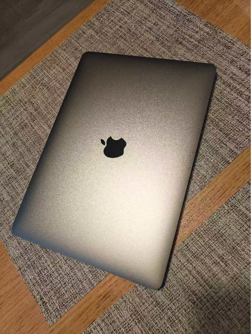 MacBook Pro 13インチ（2019）｜i7 / 16GB / 512G