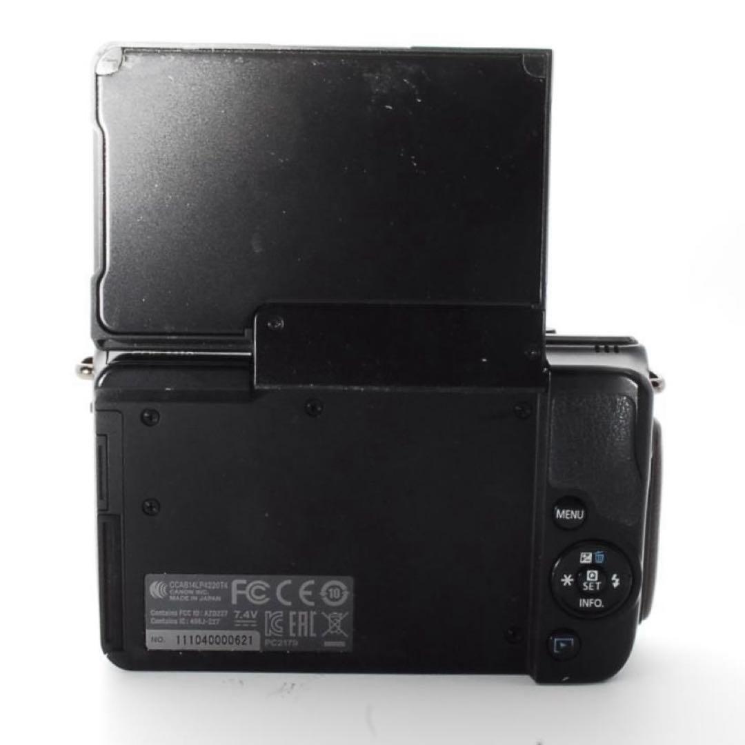 Canon EOS M10 ミラーレス　Wi-Fi転送　軽量コンパクト　初心者向