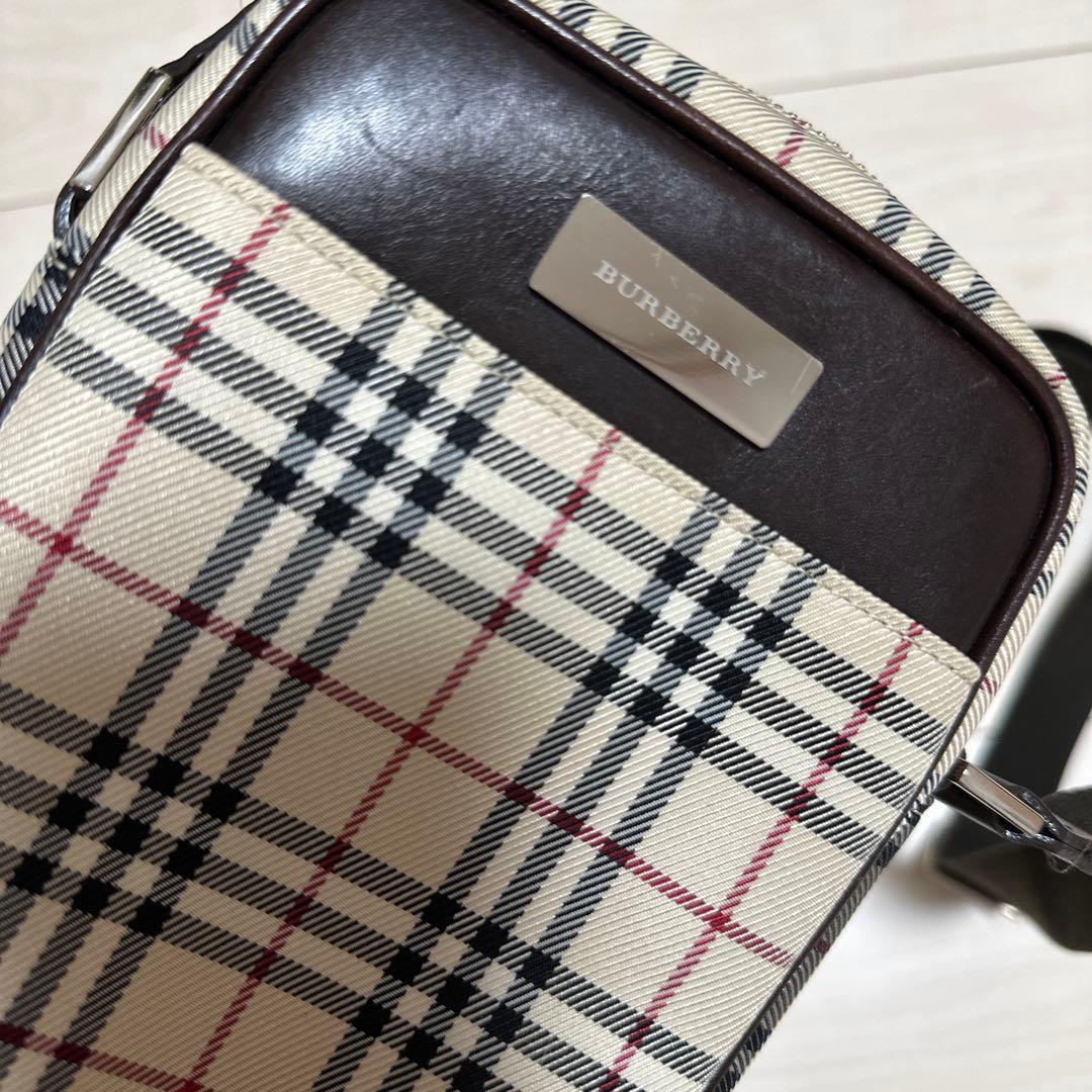 Burberry バーバリー　ショルダーバッグ　ノバチェック