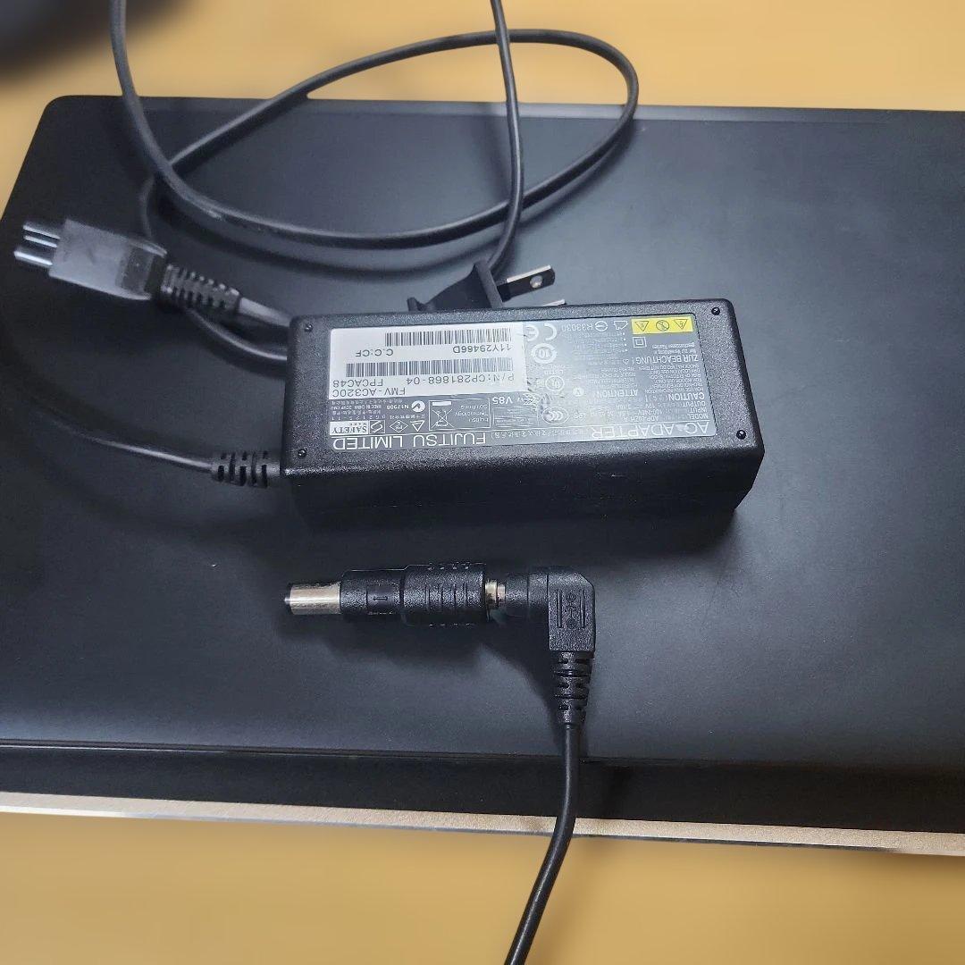 Latitude 7290 dell ノートパソコン